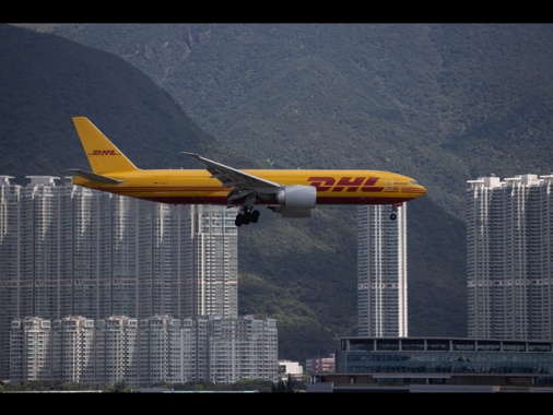 Wsj, Russia dietro a pacchi incendiari in centri Dhl