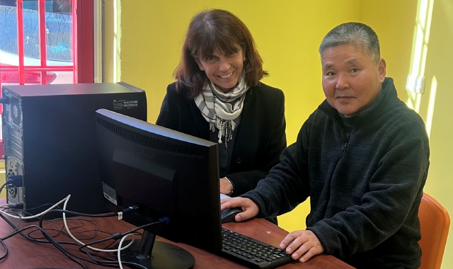 Park Daehee con la presidente della Valle di Ezechiele Anna Bonanomi