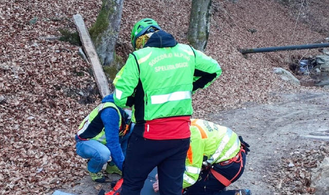 Si rompe una gamba: soccorso in Valle Anzasca