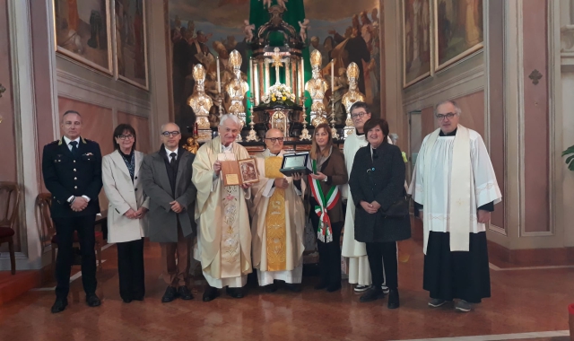 Ferno, a monsignor Ambrogio Piantanida il premio San Martino