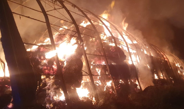 L’incendio divampato all’azienda agricola