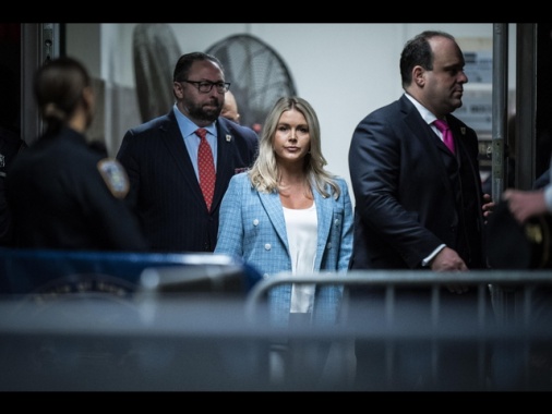 Trump nomina Karoline Leavitt portavoce della Casa Bianca