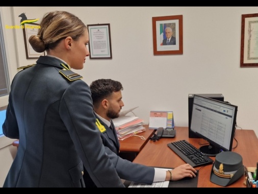 ++ De Gennaro, nuove norme sull'accesso alle banche dati ++