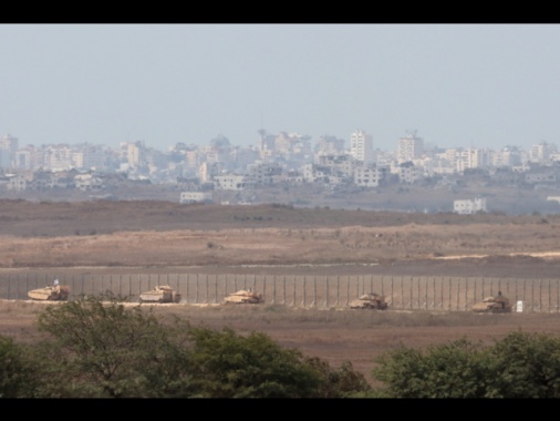 Media, '15 palestinesi uccisi nel nord di Gaza dall'Idf'