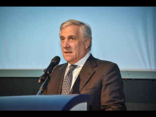 Tajani, 'sosteniamo la Cpi, valuteremo sull'arresto'