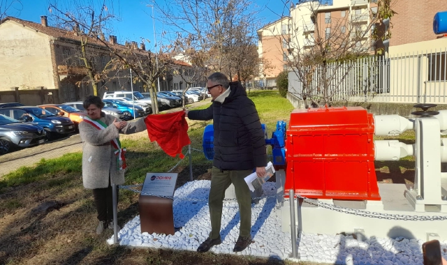 Lo scoprimento della targa