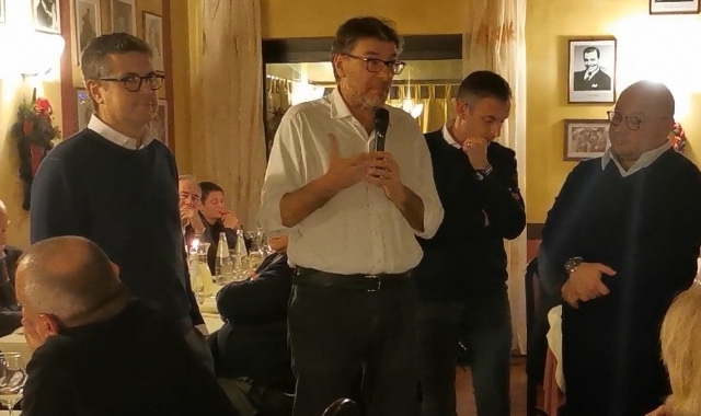 La cena della Lega coi militanti a Varese un anno fa, il 1 dicembre