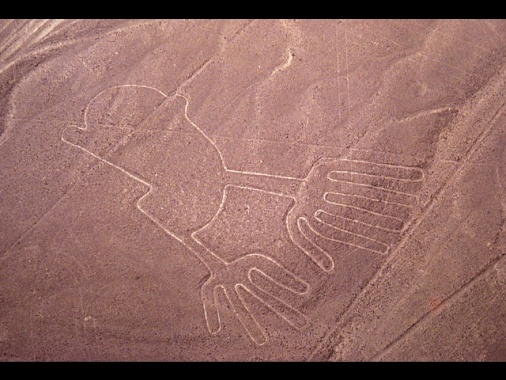Perù, Nazca senza turisti, cibo e benzina