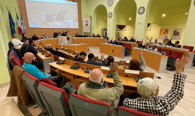 Saronno, Il Consiglio comunale di giovedì 28 novembre (foto Blitz)