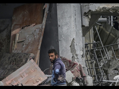 Gaza: media, attacco israeliano nel sud, morti 4 palestinesi
