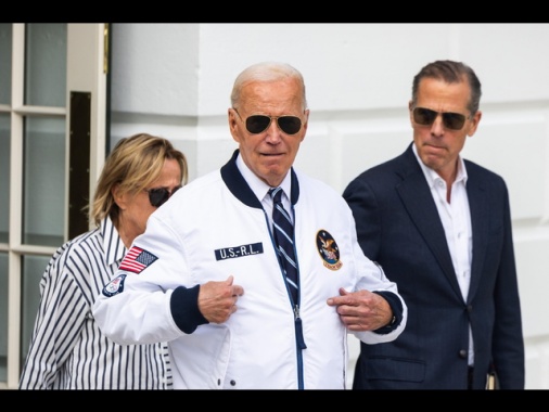 Joe Biden annuncia la grazia per il figlio Hunter