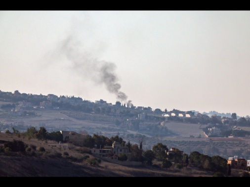 Idf, ondata di raid nel sud del Libano, colpiti 6 villaggi