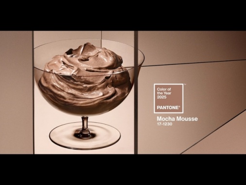 Mocha Mousse 17-1230 Pantone colore dell'anno 2025