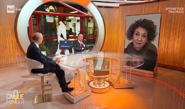 La professoressa Sara Campiglio in collegamento a Cinque Minuti. In studio Giuseppe Valditara e Bruno Vespa