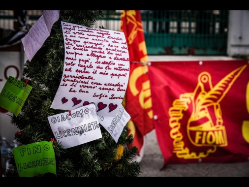 Fiom, 'via altri 101 lavoratori dall'indotto Stellantis'