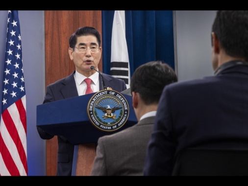 Corea del Sud: media, arrestato ex ministro della Difesa