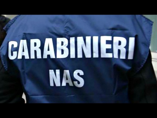 Controlli Nas, un b&b in un garage, 1 su 5 irregolare