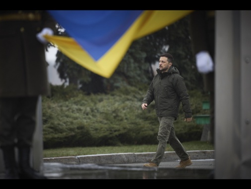 Zelensky, '93 missili e 200 droni contro l'Ucraina'