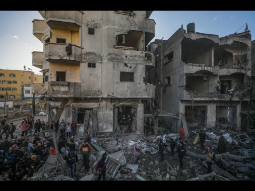 Protezione Civile, almeno 17 morti in raid Israele a Gaza