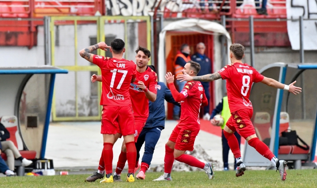 Un rete di Lari consegna al Varese la vittoria sulla Cairese