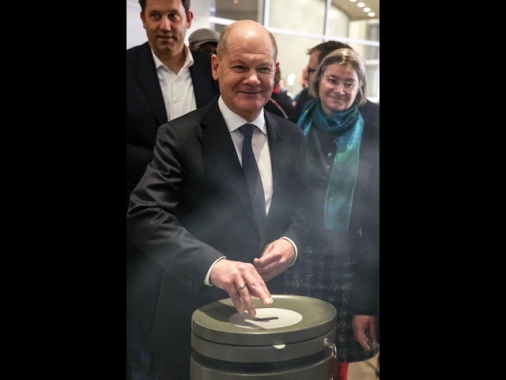 Scholz ha perso la fiducia del Bundestag