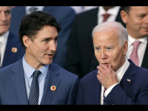 Si dimette vice premier del Canada dopo disputa con Trump