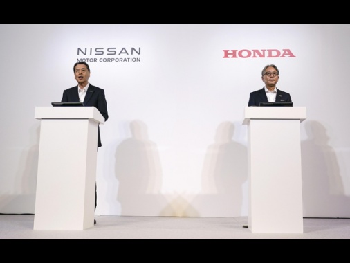 Azioni Nissan sospese in Borsa a Tokyo dopo le voci di fusione