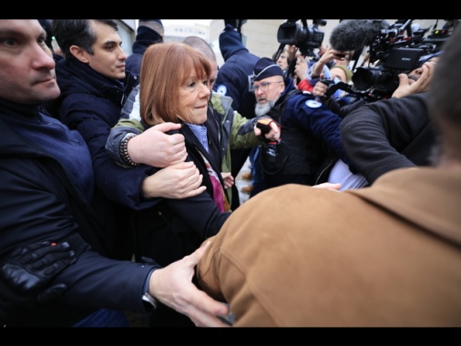Pelicot colpevole di stupri aggravati sulla moglie Gisèle