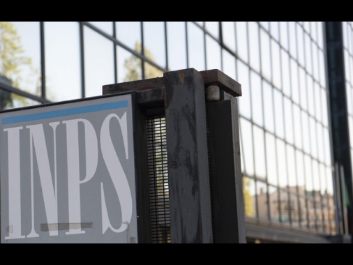 Inps, in 9 mesi saldo positivo per 635.806 contratti