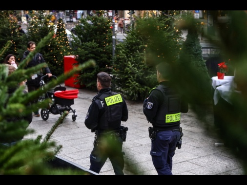 Auto sul mercatino di Natale, morti e feriti in Germania