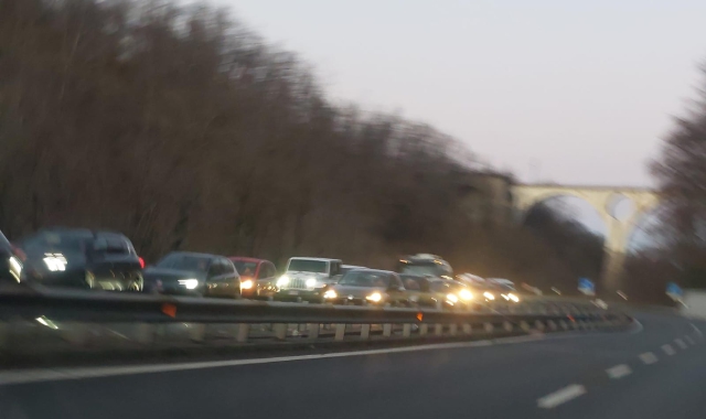 Da Gazzada a Malnate, odissea quotidiana. Pd all’attacco