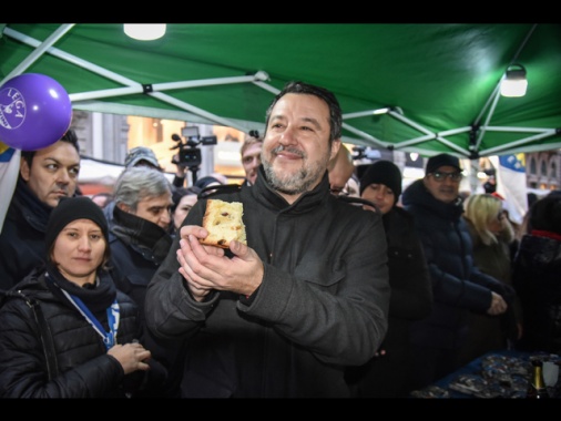 ++ La Lega a Ferrara chiude alle forze neofasciste ++