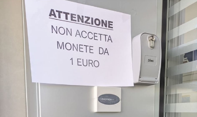 Varese, bagni della stazione da colmo dei colmi