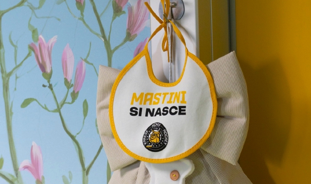 Il bavaglino “Mastini si nasce”