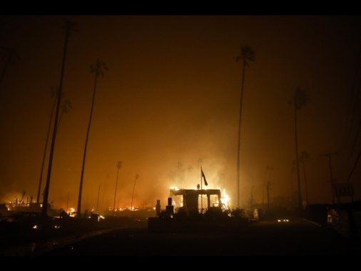 Media, altri due incendi a Los Angeles