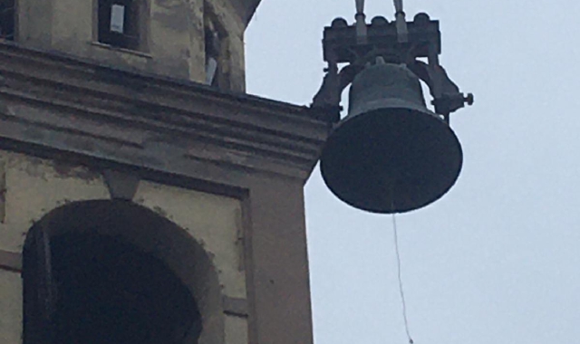 Giù le campane, vanno restaurate
