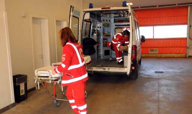 Dà in escandescenze, caos al Pronto soccorso