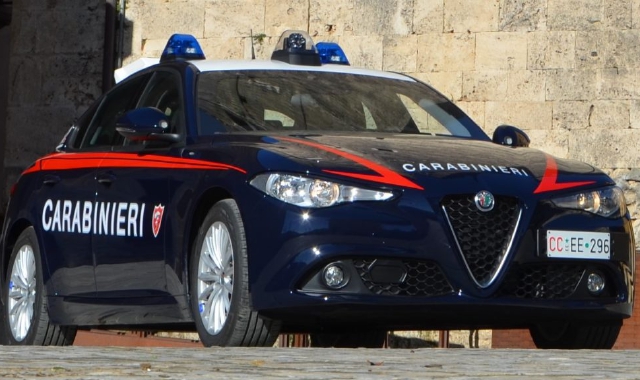 I carabinieri hanno fermato l’uomo in viale Belforte a Varese (foto Archivio)