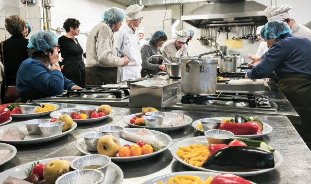 Ricette gourmet per nefropatici, tutti in cucina a Saronno