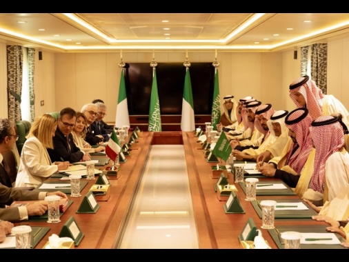 Meloni, con l'Arabia accordi per 10 miliardi di dollari
