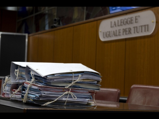 Indagine sui dossier,la competenza è della Procura di Roma