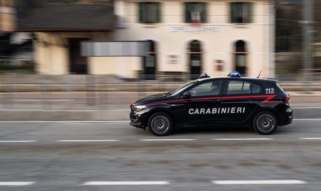 Fugge dalla comunità per raggiungere la fidanzatina
