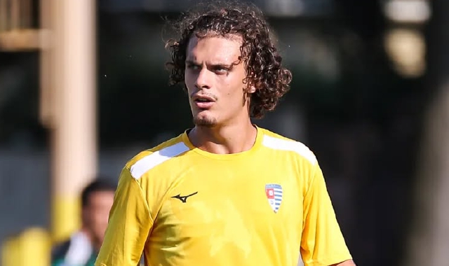 Leonardo Ferrario con la maglia della Pro Patria (foto Roberta Corradin/PRO PATRIA)