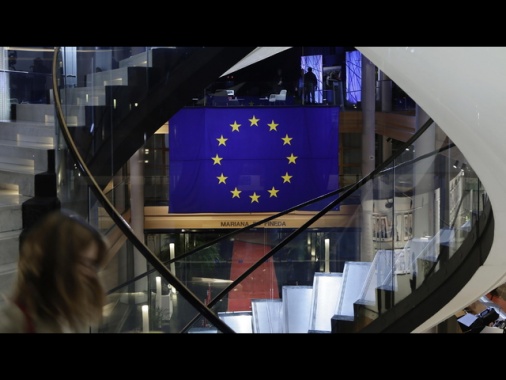 Ue, 'pronti a difenderci dai dazi di Trump'