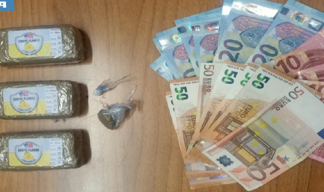 Droga e denaro sequestrati dalla Polizia di Stato