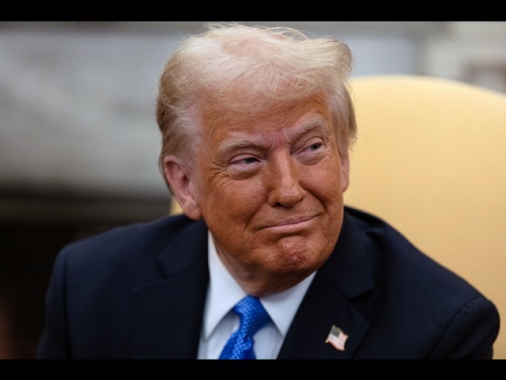 Trump cita la Bibbia, 'beati i mediatori di pace'
