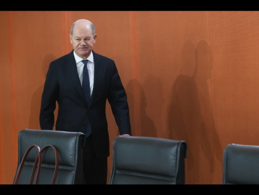 Scholz,controlli a frontiere tedesche prorogati per 6 mesi