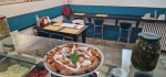 Hai voglia di una pizza o desideri maggiori informazioni? Siamo qui per te! 12
