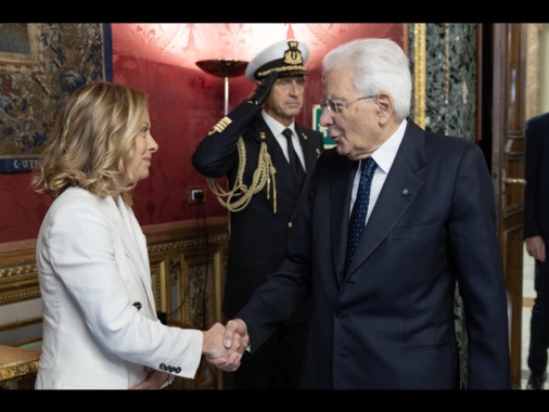 Meloni, attacchi a Mattarella sono un'offesa a tutta la nazione