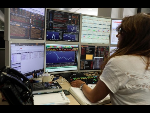 Lo spread tra Btp e Bund chiude in rialzo a 109 punti